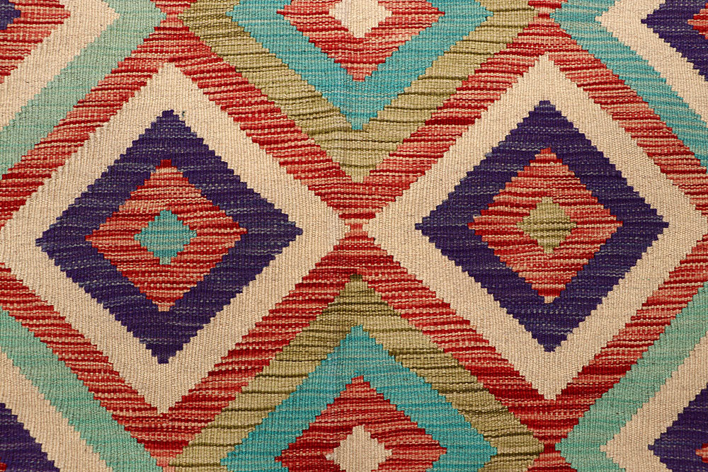 Multi Colored Kilim 5' 6 x 7' 9 - No. 66842 - ALRUG Rug Store