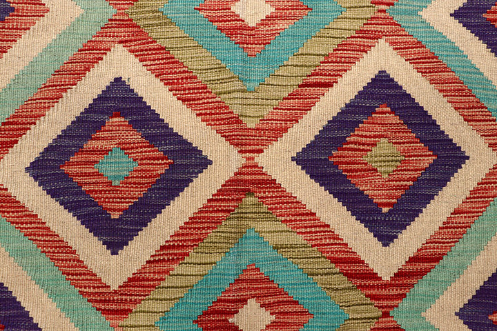 Multi Colored Kilim 5' 6 x 7' 9 - No. 66842 - ALRUG Rug Store