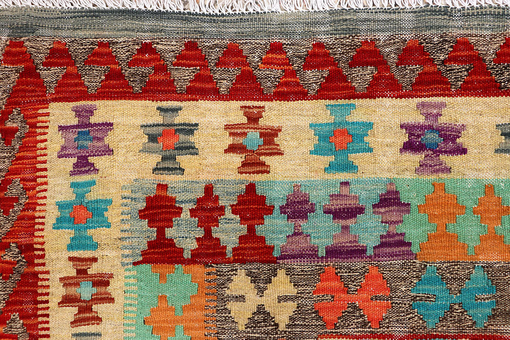 Multi Colored Kilim 5' 6 x 8' - No. 66848 - ALRUG Rug Store