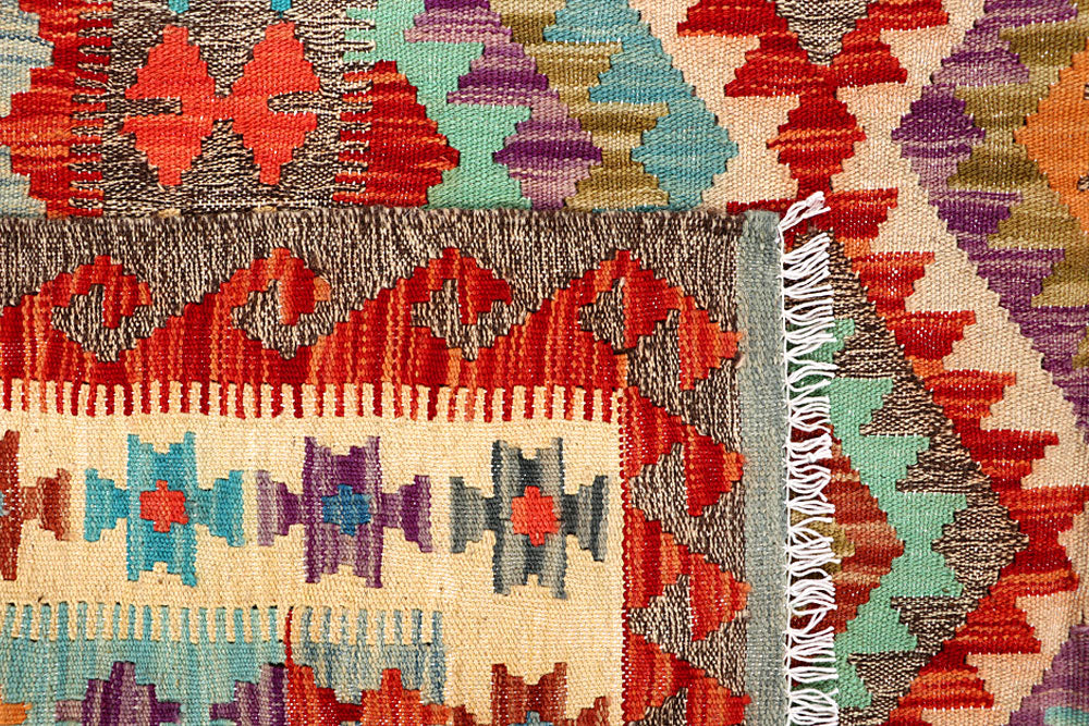 Multi Colored Kilim 5' 6 x 8' - No. 66848 - ALRUG Rug Store