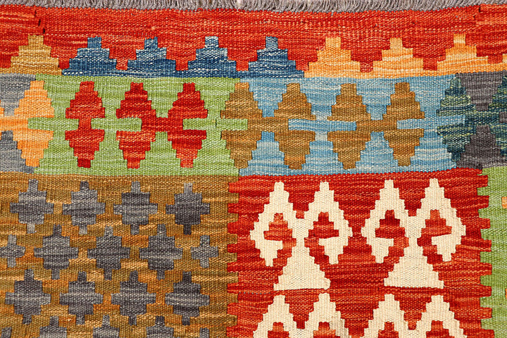 Multi Colored Kilim 5' 6 x 7' 9 - No. 66861 - ALRUG Rug Store