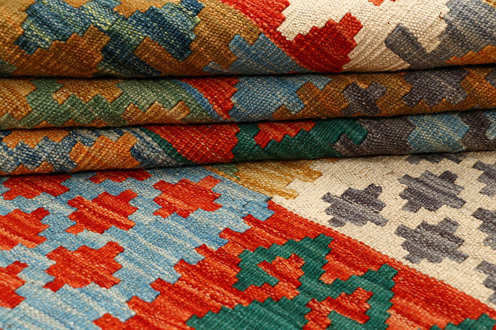 Multi Colored Kilim 5' 6 x 7' 9 - No. 66861 - ALRUG Rug Store