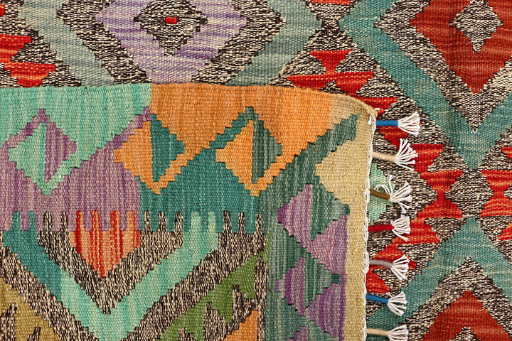 Multi Colored Kilim 5' 5 x 7' 7 - No. 66869 - ALRUG Rug Store