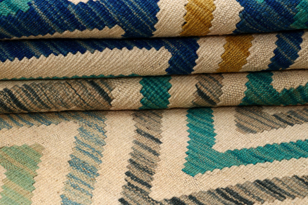 Multi Colored Kilim 5' 7 x 7' 10 - No. 66870 - ALRUG Rug Store