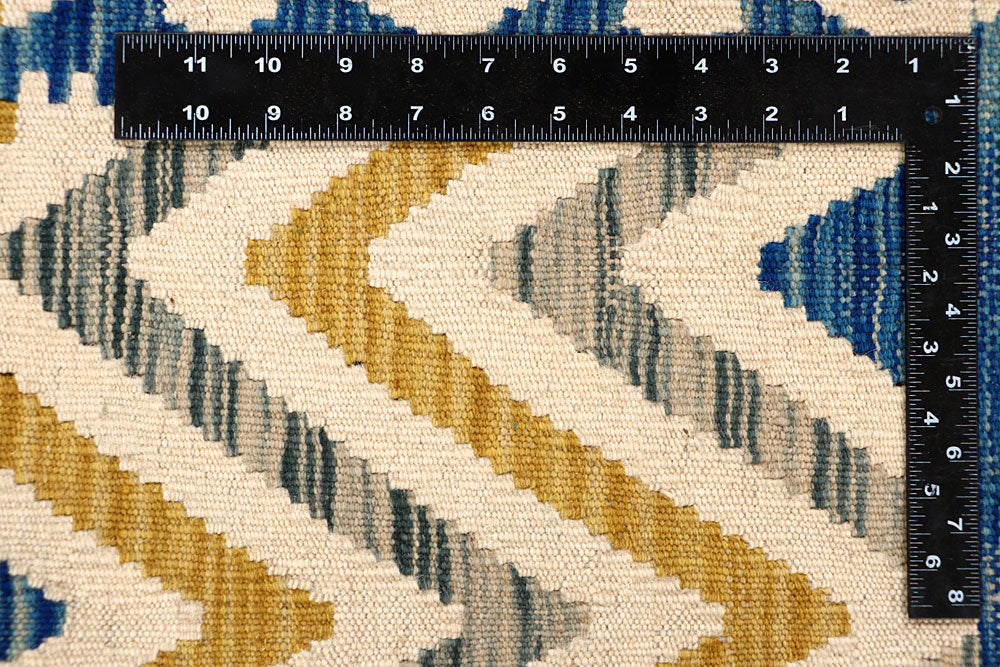 Multi Colored Kilim 5' 7 x 7' 10 - No. 66870 - ALRUG Rug Store