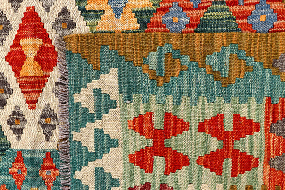 Multi Colored Kilim 5' 9 x 8' 1 - No. 66876 - ALRUG Rug Store