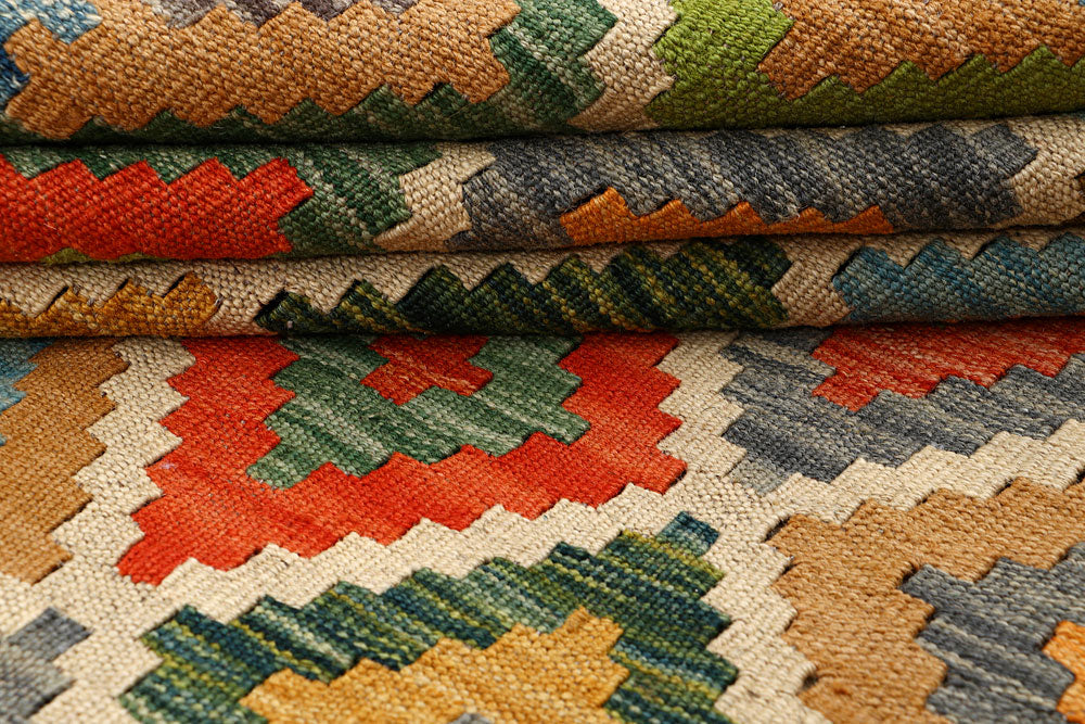 Multi Colored Kilim 5' 9 x 8' 2 - No. 66882 - ALRUG Rug Store