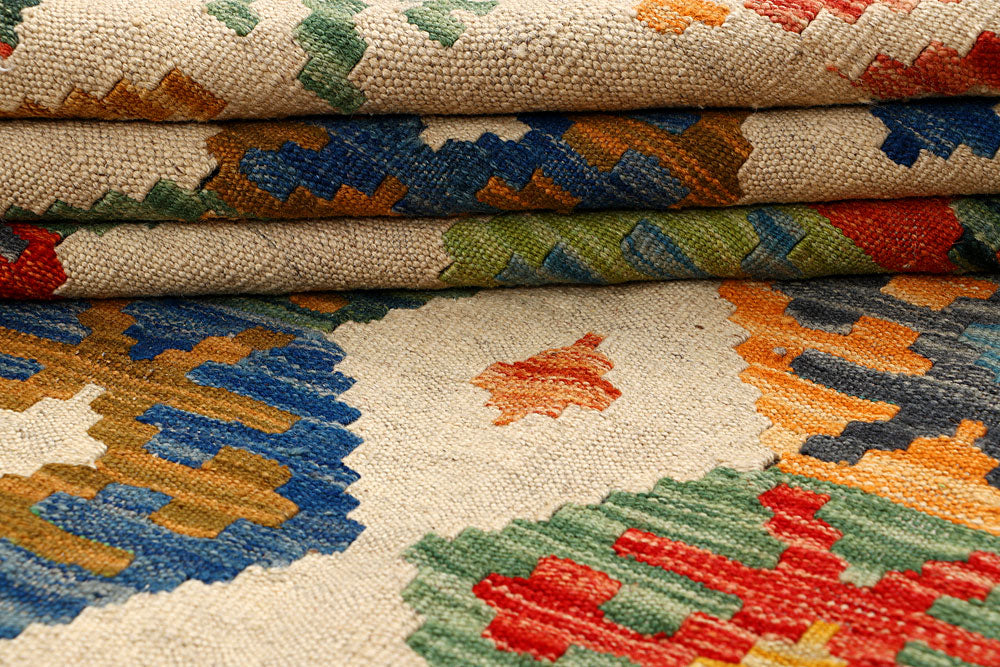 Multi Colored Kilim 5' 6 x 8' - No. 66890 - ALRUG Rug Store
