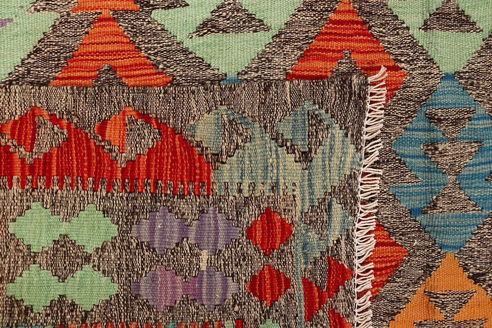 Multi Colored Kilim 5' 9 x 7' 11 - No. 66900 - ALRUG Rug Store