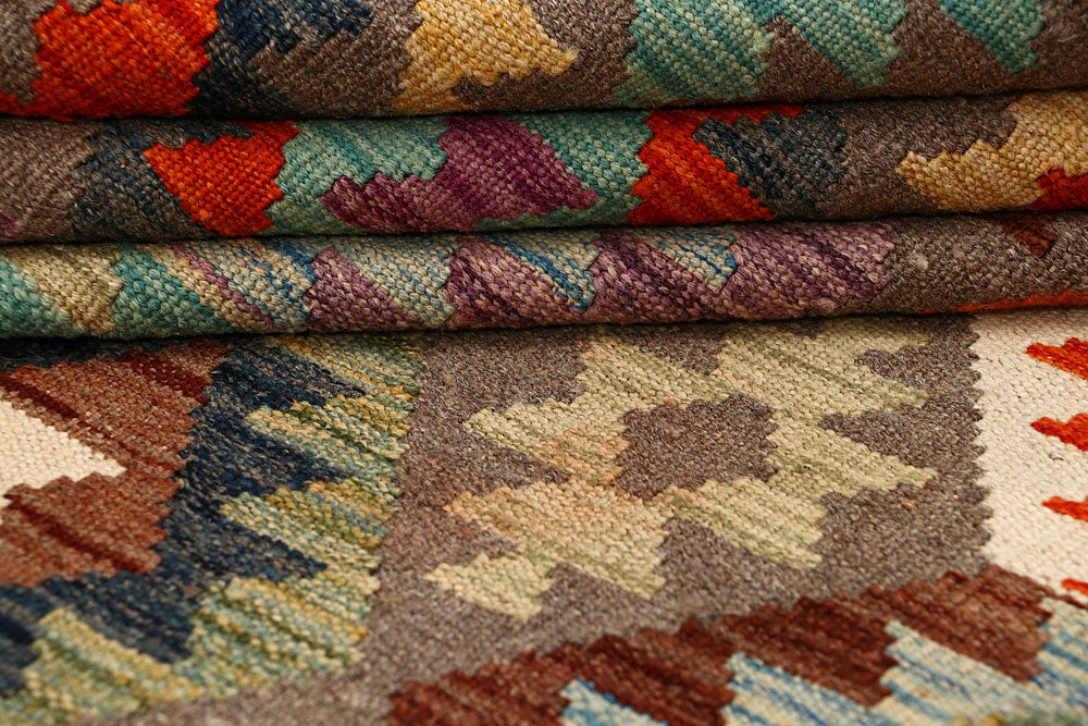 Multi Colored Kilim 6' 7 x 9' 10 - No. 66938 - ALRUG Rug Store