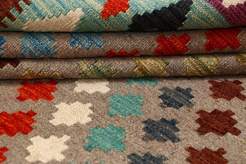 Multi Colored Kilim 6' 6 x 9' 9 - No. 66945 - ALRUG Rug Store