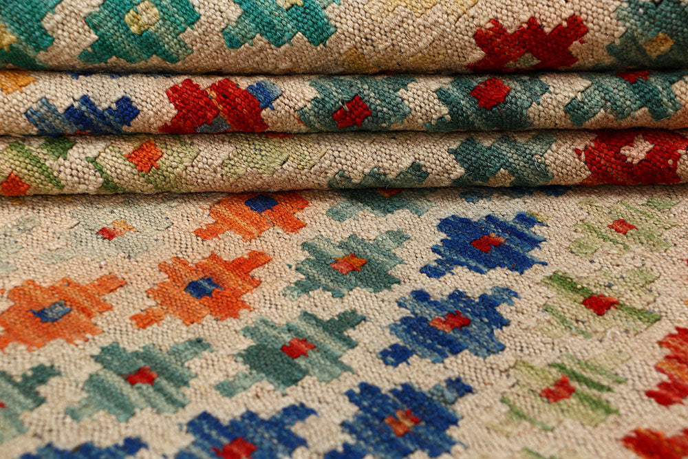 Multi Colored Kilim 8' 9 x 9' 9 - No. 66966 - ALRUG Rug Store