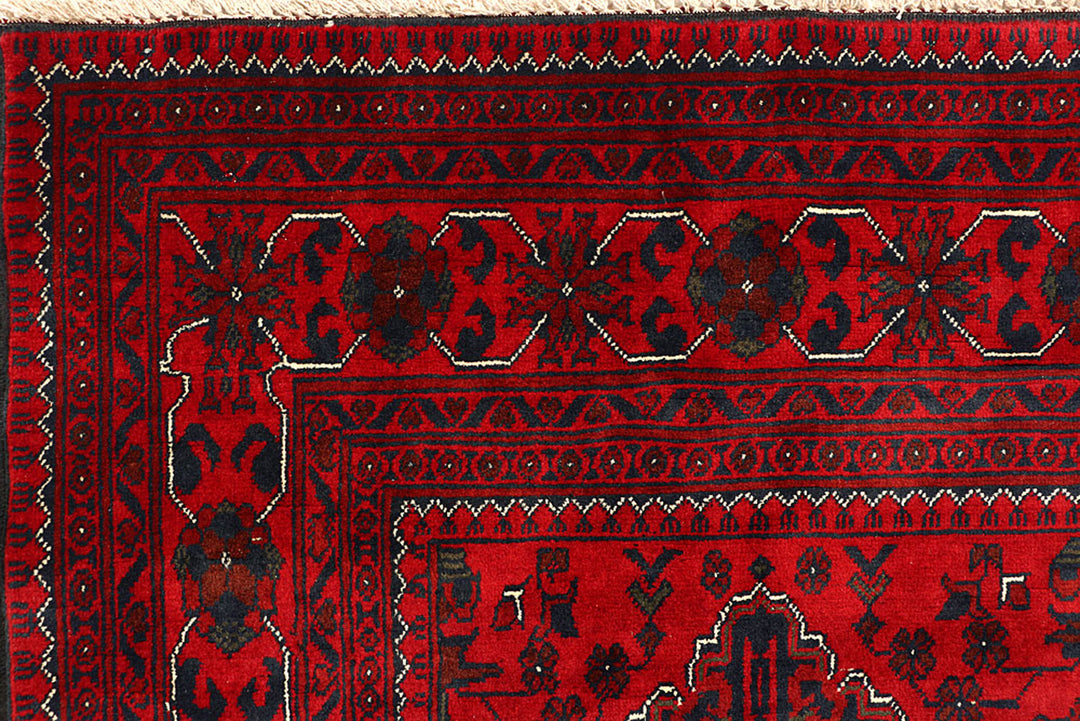Dark Red Khal Mohammadi 4'  10" x 6'  4" - No. QA76435