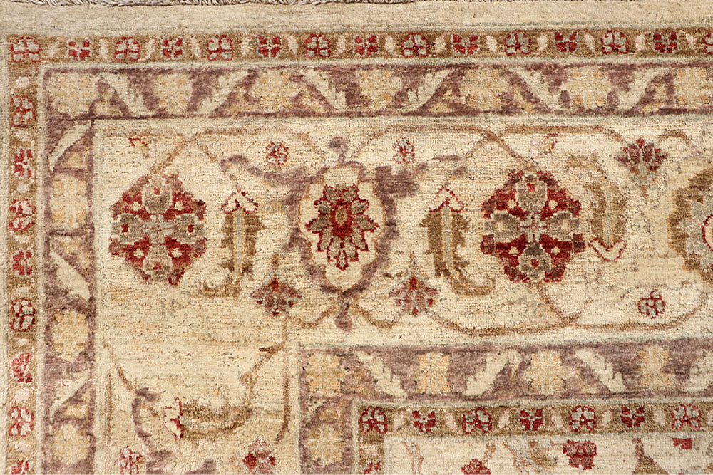 Old Lace Ziegler 9' x 11' 10 - No. 67363 - ALRUG Rug Store