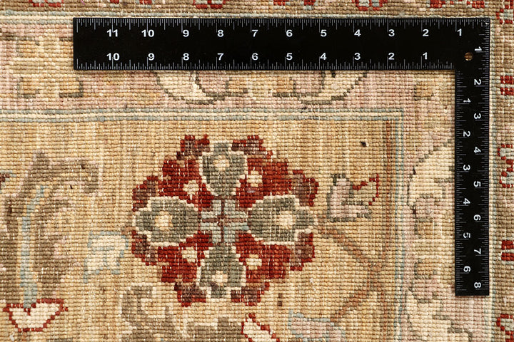 Old Lace Ziegler 9' x 11' 10 - No. 67363 - ALRUG Rug Store