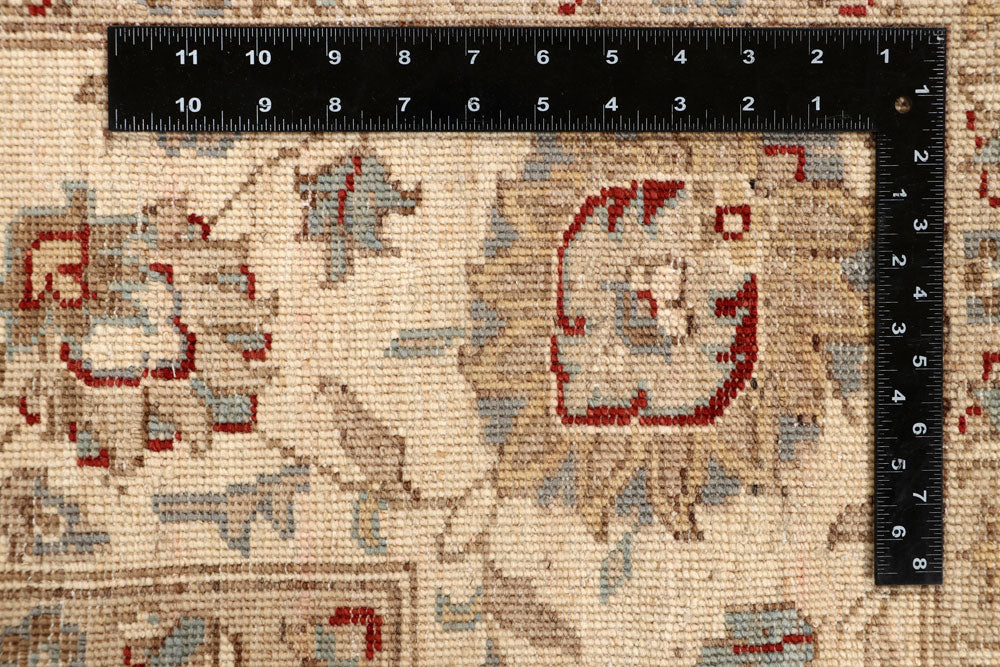 Silver Ziegler 6' 7 x 9' 10 - No. 67389 - ALRUG Rug Store