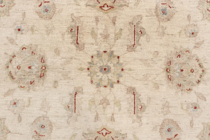 Bisque Ziegler 5' 6 x 7' 10 - No. 67390 - ALRUG Rug Store