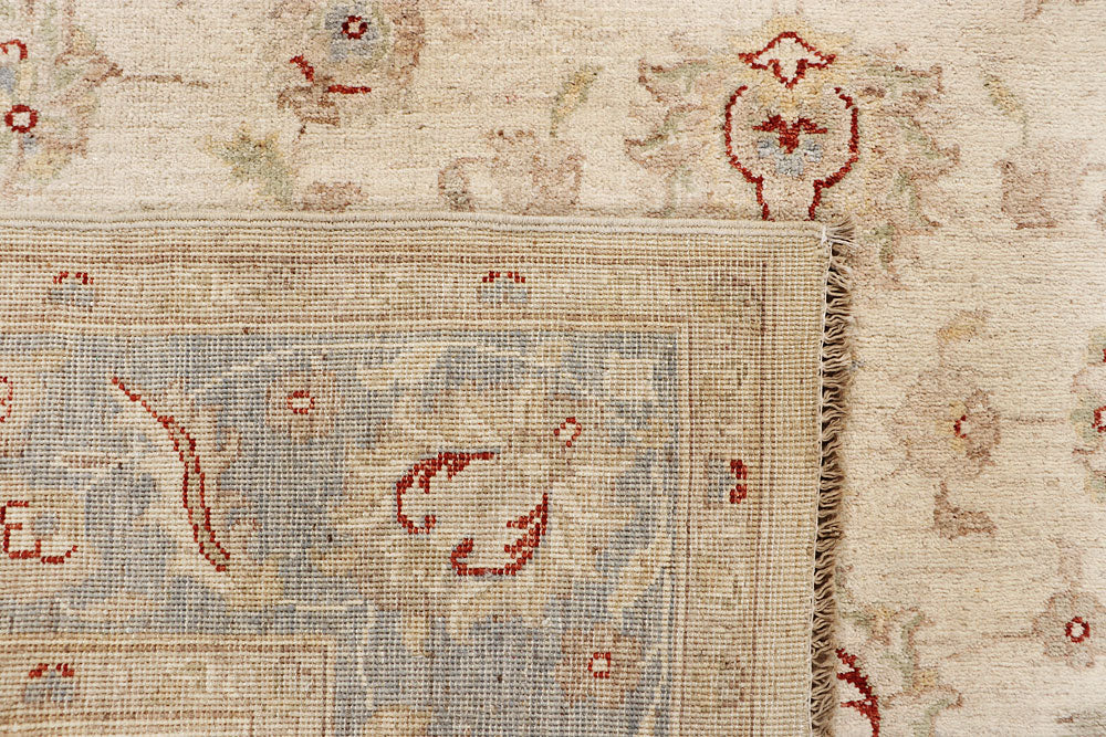 Bisque Ziegler 5' 6 x 7' 10 - No. 67390 - ALRUG Rug Store