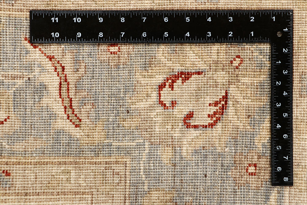 Bisque Ziegler 5' 6 x 7' 10 - No. 67390 - ALRUG Rug Store