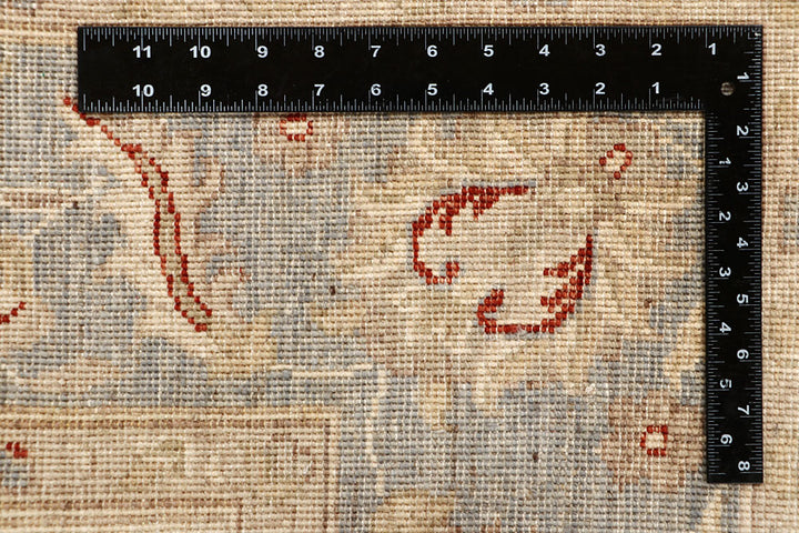 Bisque Ziegler 5' 6 x 7' 10 - No. 67390 - ALRUG Rug Store