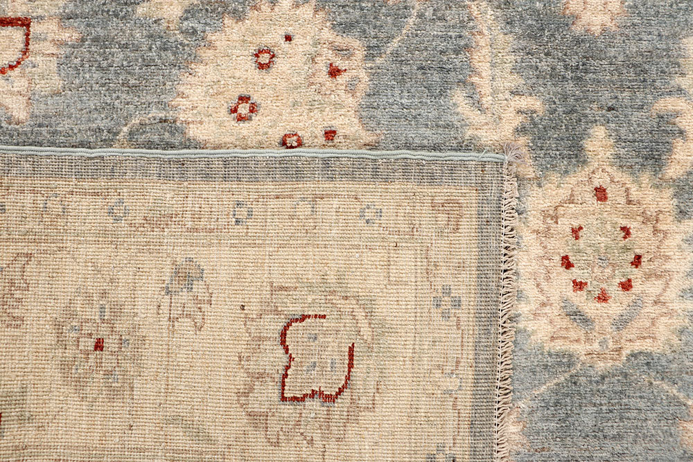 Silver Ziegler 6' 6 x 9' 9 - No. 67392 - ALRUG Rug Store