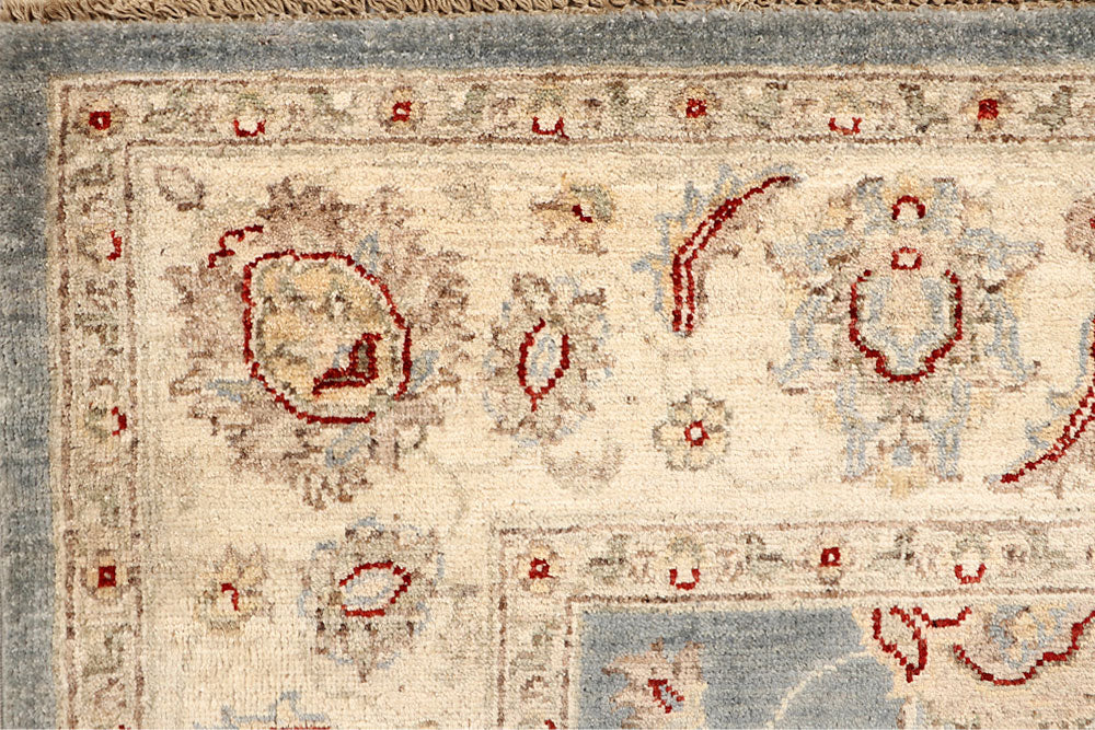 Silver Ziegler 5' 7 x 8' - No. 67395 - ALRUG Rug Store