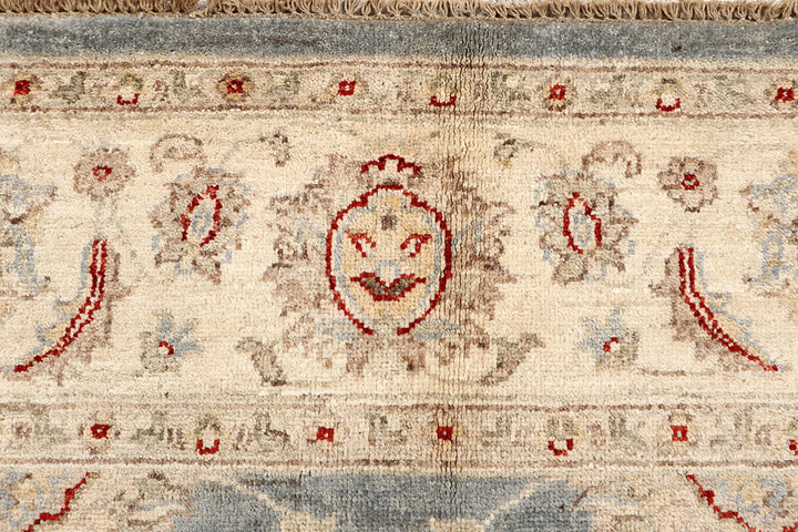 Silver Ziegler 5' 7 x 8' - No. 67395 - ALRUG Rug Store