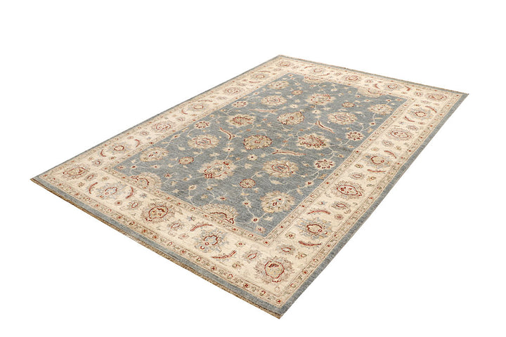 Silver Ziegler 5' 7 x 8' - No. 67395 - ALRUG Rug Store