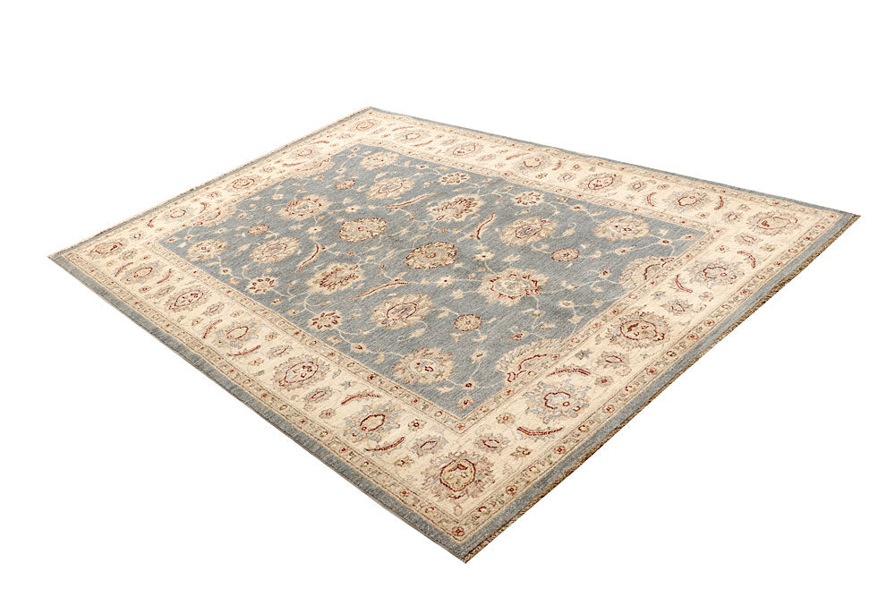 Silver Ziegler 5' 7 x 8' - No. 67395 - ALRUG Rug Store