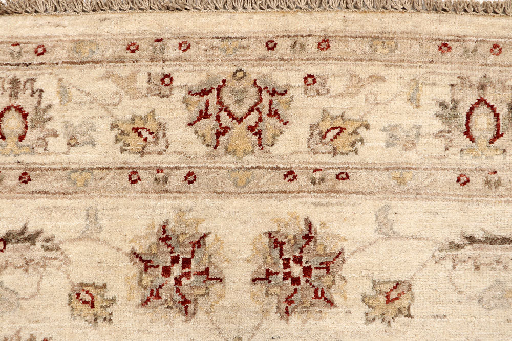 Bisque Oushak 4' 5 x 6' 11 - No. 67425 - ALRUG Rug Store