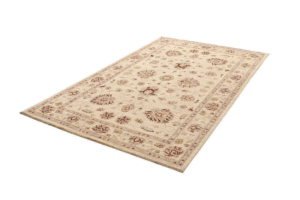 Bisque Oushak 4' 5 x 6' 11 - No. 67425 - ALRUG Rug Store