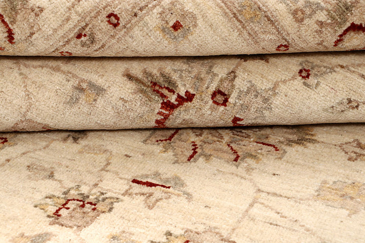 Bisque Oushak 4' 6 x 6' 11 - No. 67426 - ALRUG Rug Store