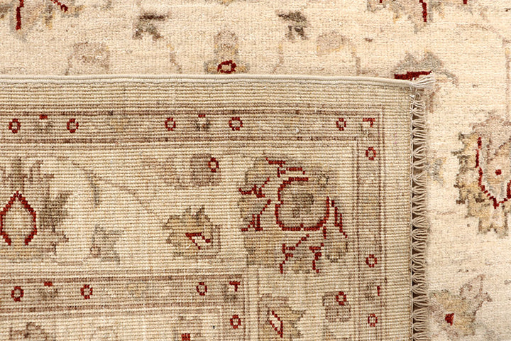 Bisque Oushak 4' 6 x 6' 11 - No. 67426 - ALRUG Rug Store