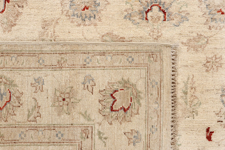 Navajo White Ziegler 5' 6 x 7' 10 - No. 67485 - ALRUG Rug Store