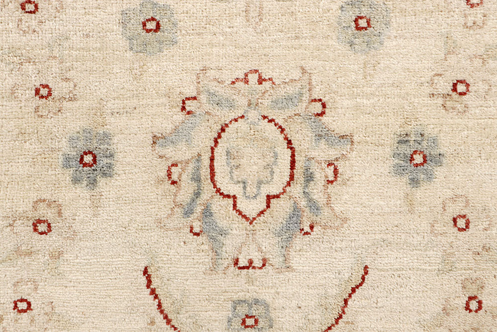 Navajo White Ziegler 2' 7 x 9' 9 - No. 67489 - ALRUG Rug Store