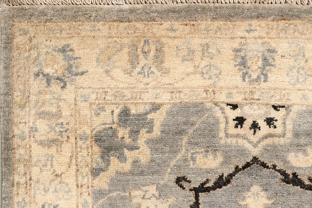 Dark Grey Ziegler 2' 9 x 9' 8 - No. 67494 - ALRUG Rug Store