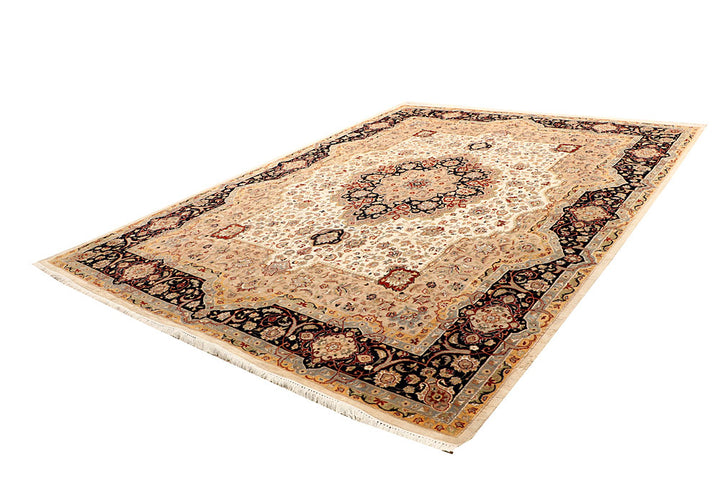Ivory Isfahan 8' 11 x 12' 4 - No. 67517 - ALRUG Rug Store