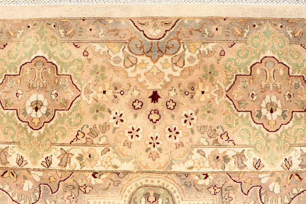 Blanched Almond Kirman 8' 11 x 12' 2 - No. 67525 - ALRUG Rug Store