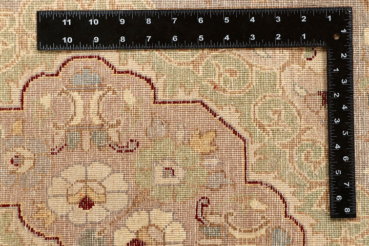 Blanched Almond Kirman 8' 11 x 12' 2 - No. 67525 - ALRUG Rug Store