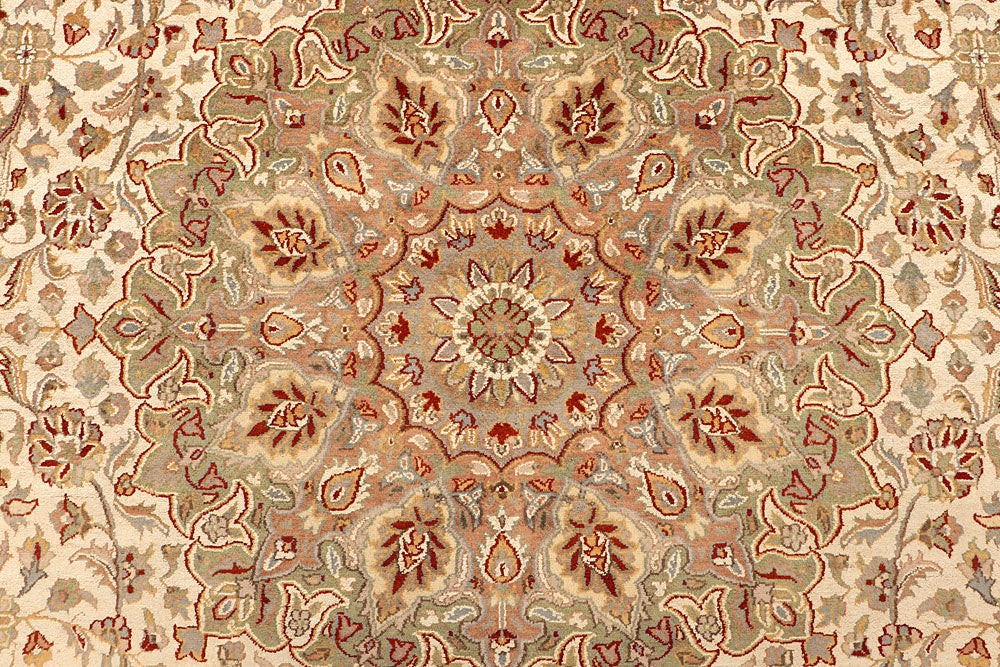 Blanched Almond Kashan 8' 10 x 12' 1 - No. 67526 - ALRUG Rug Store