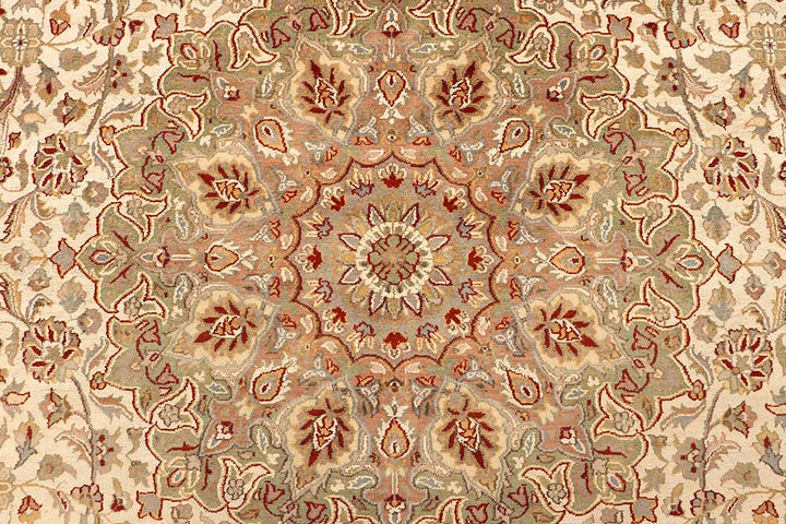 Blanched Almond Kashan 8' 10 x 12' 1 - No. 67526 - ALRUG Rug Store