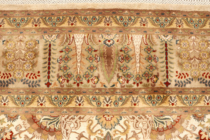 Cornsilk Mahal 9' 1 x 12' 2 - No. 67528 - ALRUG Rug Store