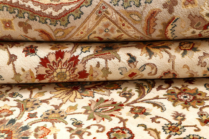 Cornsilk Mahal 9' 1 x 12' 6 - No. 67531 - ALRUG Rug Store