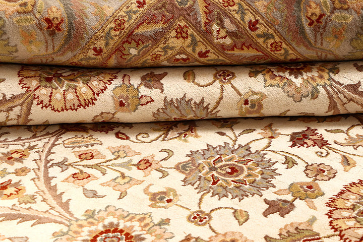 Ivory Sultanabad 9' 2 x 12' 3 - No. 67534 - ALRUG Rug Store