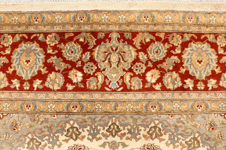 Blanched Almond Isfahan 8' x 10' 2 - No. 67537 - ALRUG Rug Store