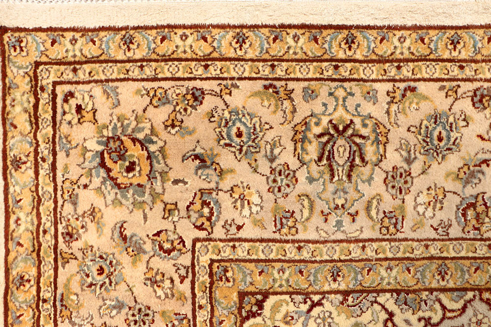 Blanched Almond Isfahan 7' 10 x 10' 6 - No. 67538 - ALRUG Rug Store