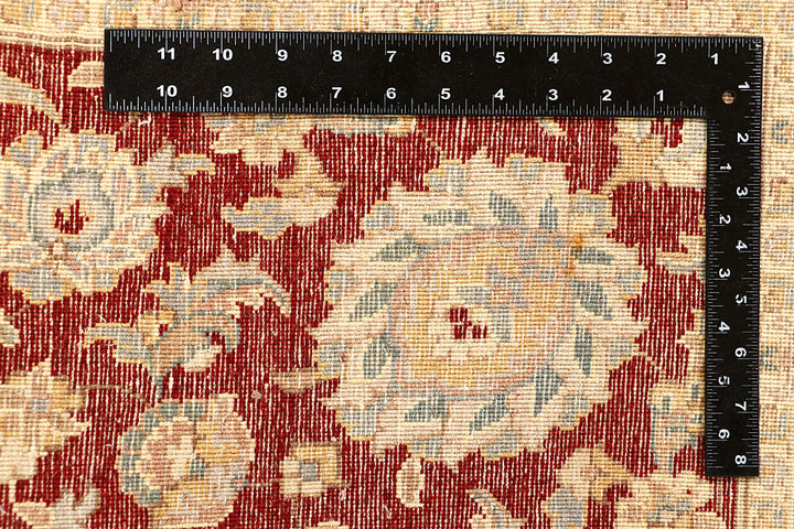 Antique White Isfahan 8' x 10' 3 - No. 67539 - ALRUG Rug Store