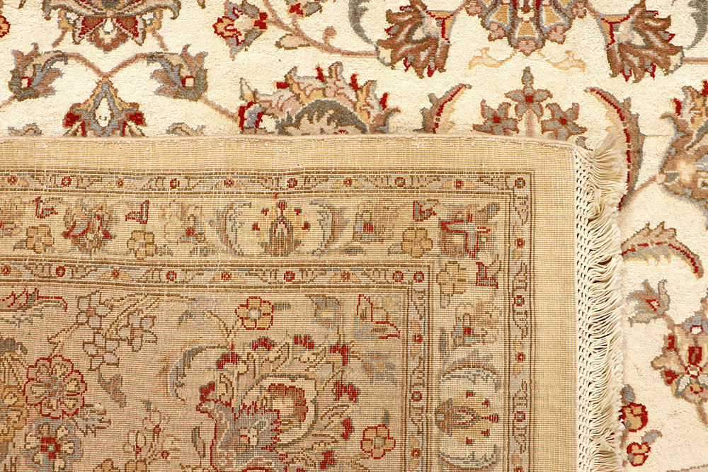 Cornsilk Mahal 8' x 10' 3 - No. 67542 - ALRUG Rug Store