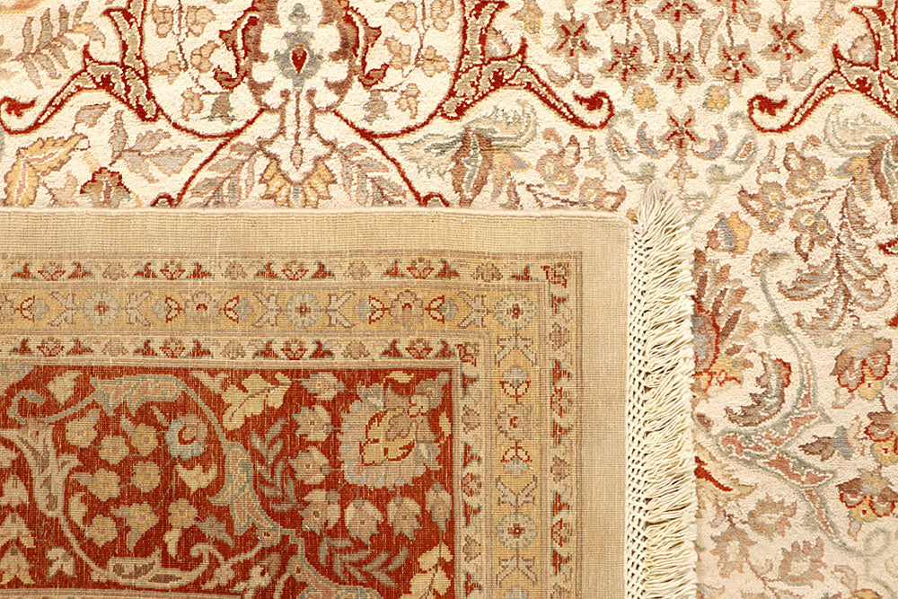 Blanched Almond Mahal 8' x 10' 4 - No. 67545 - ALRUG Rug Store