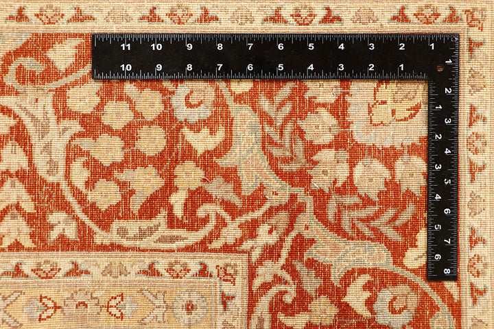 Blanched Almond Mahal 8' x 10' 4 - No. 67545 - ALRUG Rug Store